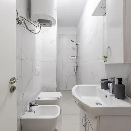 Cozy Near New Bazaar With Free Parking Διαμέρισμα