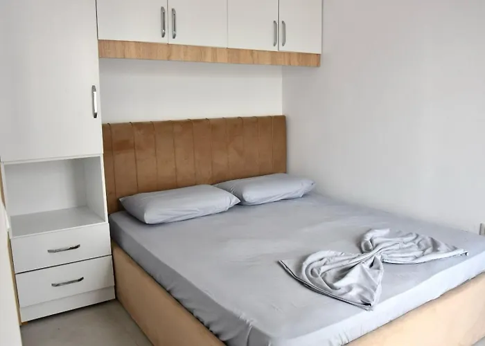 Cozy Near New Bazaar Apartment