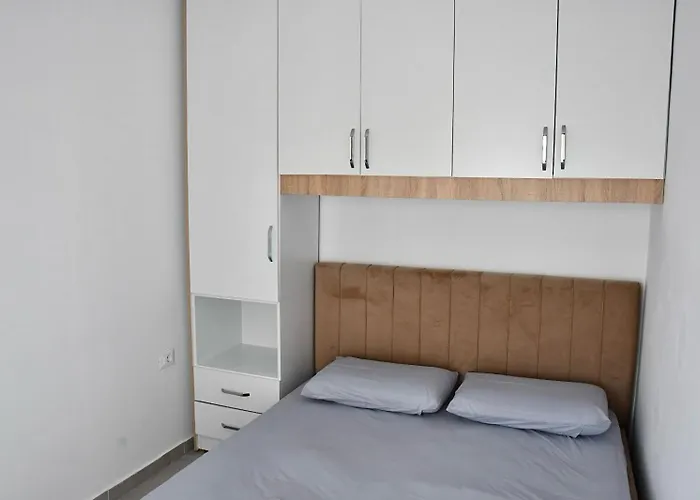 Apartamento Cozy Near New Bazaar Tirana